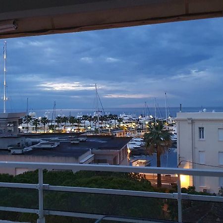 Standing Vue Mer Entre Cannes Et Antibes 戈尔夫瑞昂 外观 照片